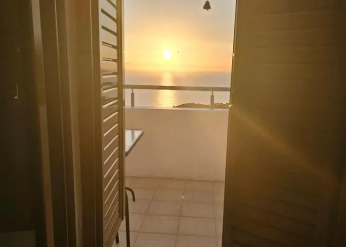 Ionian Sunset House Pensionat
