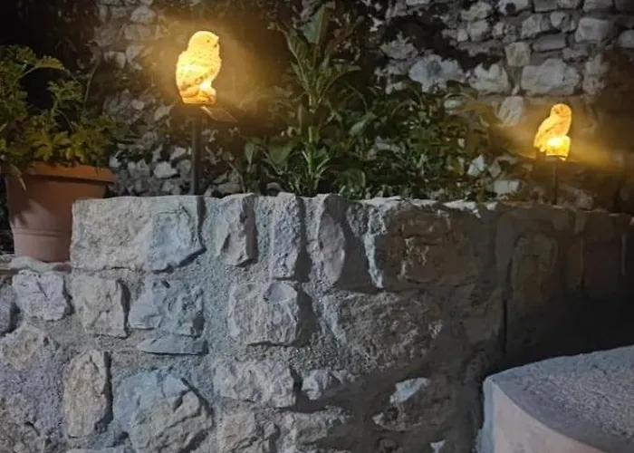Ionian Sunset House Konukevi
